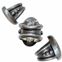 Load image into Gallery viewer, Mexian Opal Chunky Dotty Borders Ring