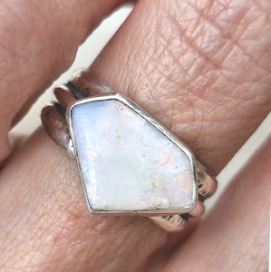 Mintabie Opal Stacker Ring