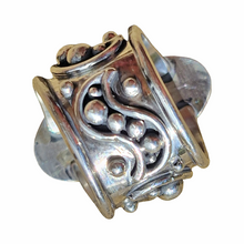 Load image into Gallery viewer, Boulder Opal Natures Swirls Ring