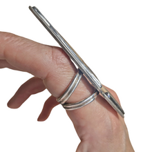 Load image into Gallery viewer, Petrified Wood and Onyx 925 Silver Ring.