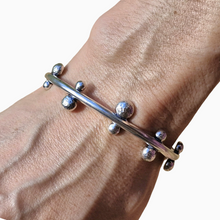 Load image into Gallery viewer, Dotty Bangle - Made to Order