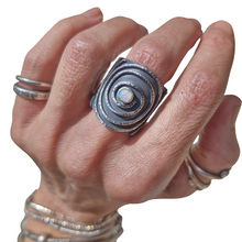 Load image into Gallery viewer, Drop in the Ocean Mintabie Opal Ring