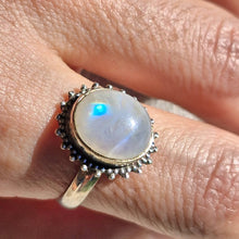 Load image into Gallery viewer, Moonstone 925 Silver Dot Ring