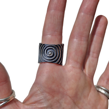Load image into Gallery viewer, Drop in the Ocean Opal Ring