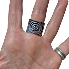 Load image into Gallery viewer, Drop in the Ocean Opal Ring