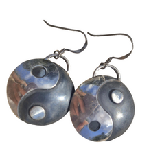 Load image into Gallery viewer, Yin Yang 925 Silver Earrings