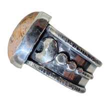 Load image into Gallery viewer, Crescent Moons Mexican Opal Ring