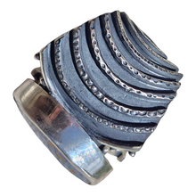 Load image into Gallery viewer, Drop in the Ocean Opal Ring