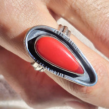 Load image into Gallery viewer, Rosaritta 925 Silver Ring