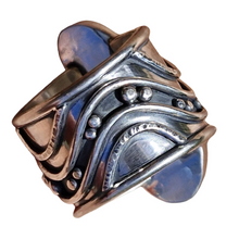 Load image into Gallery viewer, Boulder Opal Serpent Ring