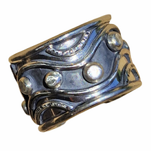 Load image into Gallery viewer, Serpent Ring - Made to Order