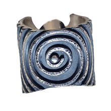 Load image into Gallery viewer, Drop in the Ocean Opal Ring